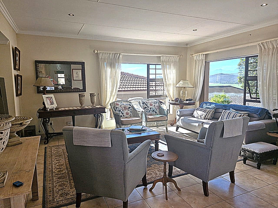 3 Bedroom Property for Sale in Reebok Western Cape